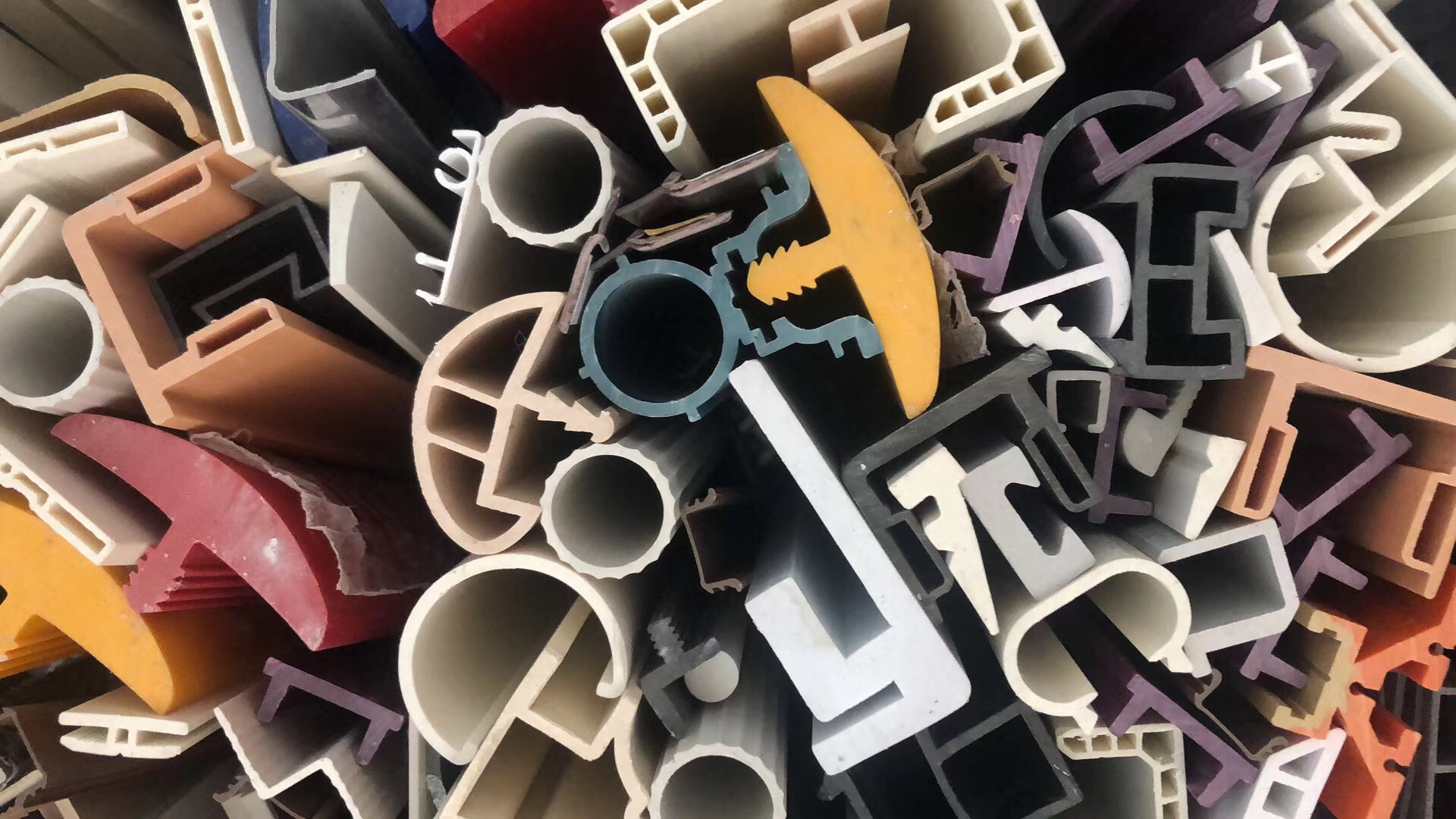 天津宜木塑胶封边条批发